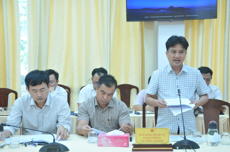 Thiếu c&aacute;t, đ&aacute; thi c&ocirc;ng g&acirc;y &aacute;p lực tiến độ cao tốc Ch&acirc;u Đốc - Cần Thơ - S&oacute;c Trăng- Ảnh 2.