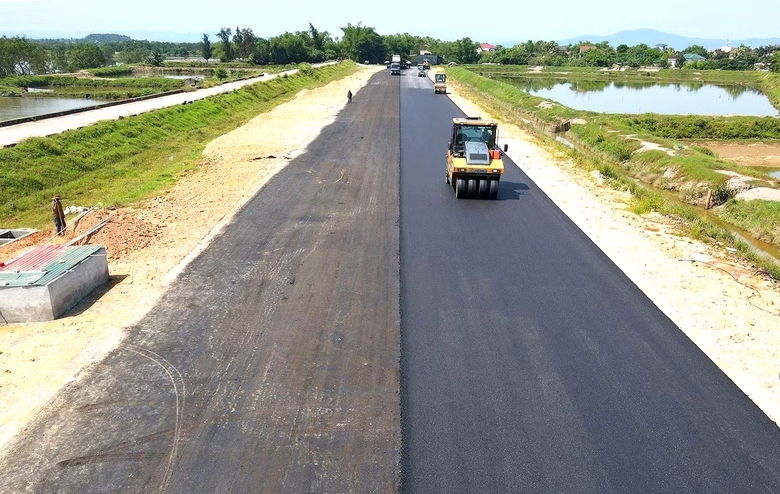 Hà Tĩnh: Hoàn thiện hạ tầng, mở rộng không gian đô thị- Ảnh 1. Hà Tĩnh: Hoàn thiện hạ tầng, mở rộng không gian đô thị- Ảnh 1.