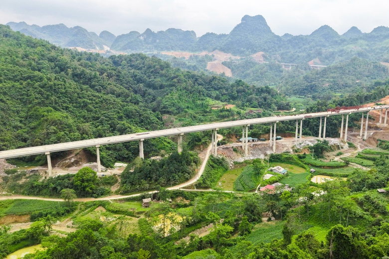 Ho&agrave;n th&agrave;nh to&agrave;n tuyến cao tốc Hữu Nghị - Chi Lăng trong th&aacute;ng 9- Ảnh 3.