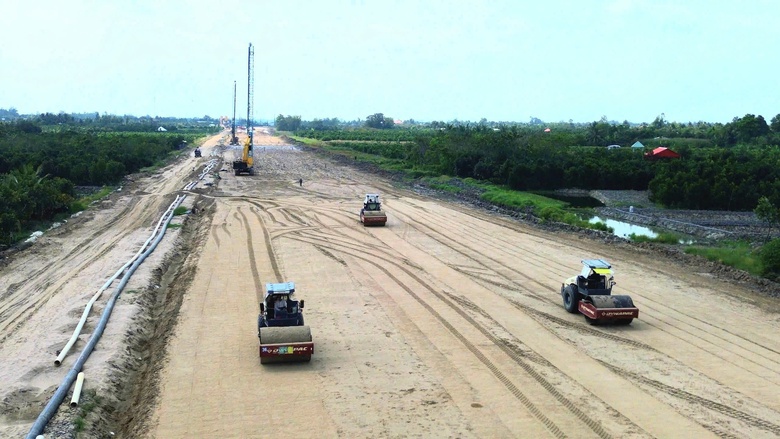 Nhận diện 3 th&aacute;ch thức lớn trong thi c&ocirc;ng cao tốc Mỹ An - Cao L&atilde;nh- Ảnh 1.