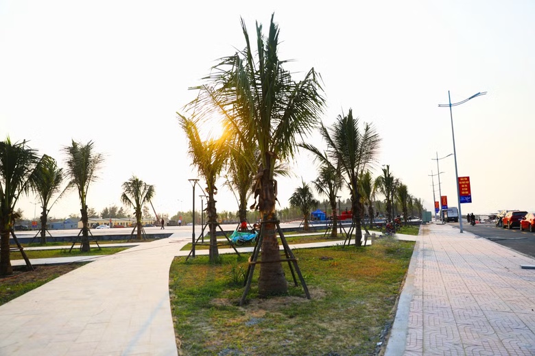 Hạ tầng ven biển H&agrave; Tĩnh tạo lực đẩy cho du lịch- Ảnh 5.