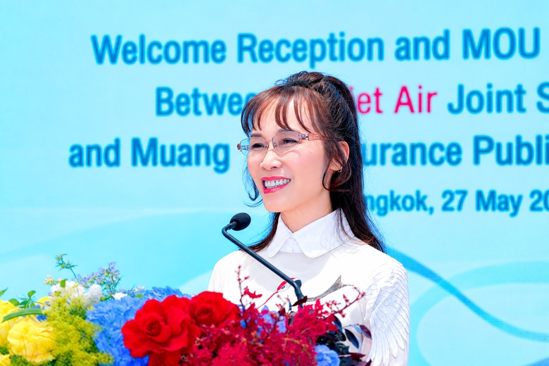 Vietjet mở rộng hợp t&aacute;c bảo hiểm, thể thao v&agrave; văn h&oacute;a với đối t&aacute;c Th&aacute;i Lan- Ảnh 2.