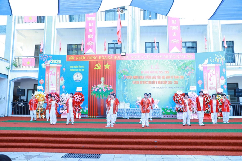 Ph&uacute; Thọ: Trường THCS T&iacute;ch Sơn nhiều dấu ấn tự h&agrave;o trong năm học 2025 -2026- Ảnh 3.