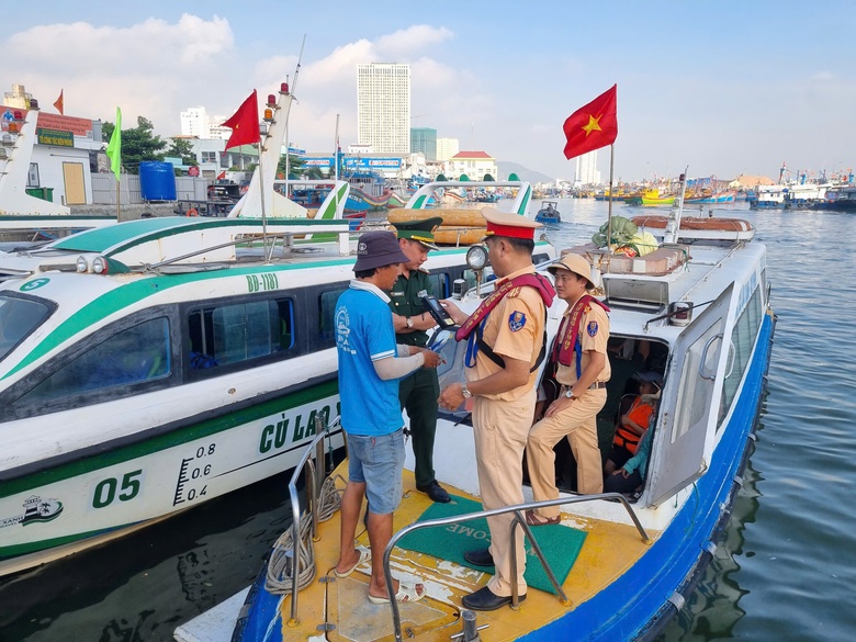 Gia Lai: Siết chặt hoạt động của ca n&ocirc;, ngăn vi phạm- Ảnh 1.