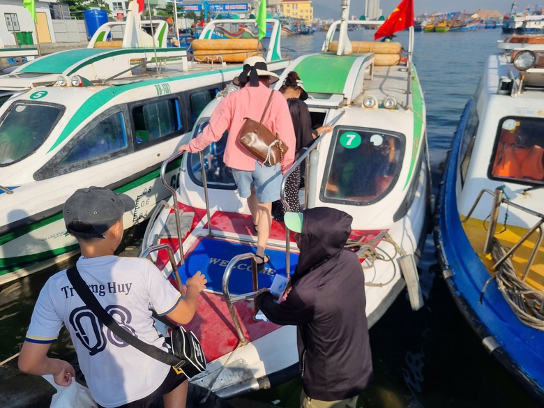 Gia Lai: Siết chặt hoạt động của ca n&ocirc;, ngăn vi phạm- Ảnh 3.