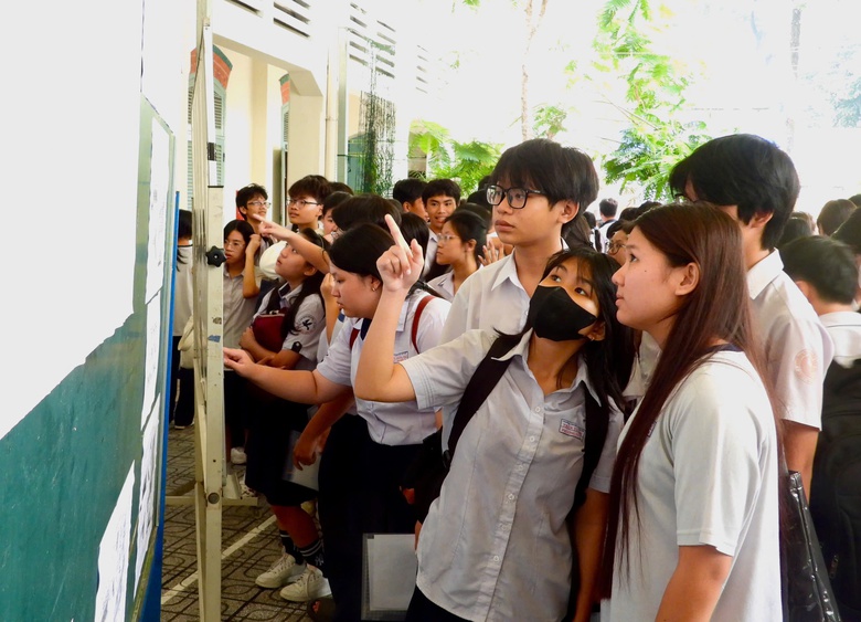 TP.HCM hỗ trợ đặc biệt cho th&iacute; sinh gặp sự cố sức khỏe trong kỳ thi lớp 10- Ảnh 1.