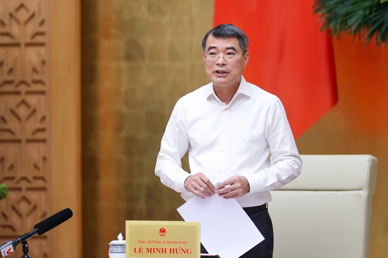 Thủ tướng: Tiếp tục r&agrave; so&aacute;t, cắt giảm c&aacute;c thủ tục về m&ocirc;i trường, x&acirc;y dựng, PCCC- Ảnh 1.