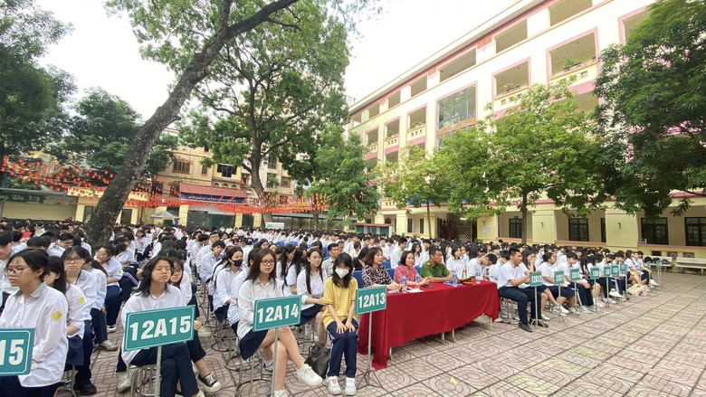 Hơn 1,22 triệu th&iacute; sinh đăng k&yacute; thi tốt nghiệp THPT năm 2026, mức cao kỷ lục- Ảnh 1.