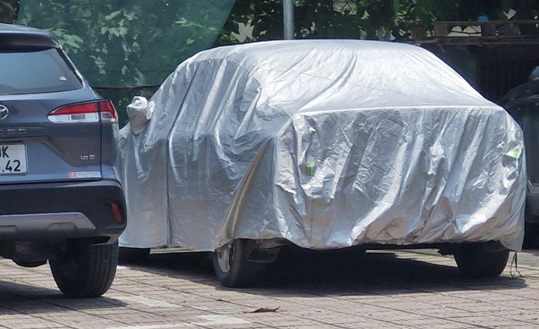 Những lưu &yacute; quan trọng khi mua&nbsp;bạt phủ chống n&oacute;ng cho &ocirc; t&ocirc;- Ảnh 2.