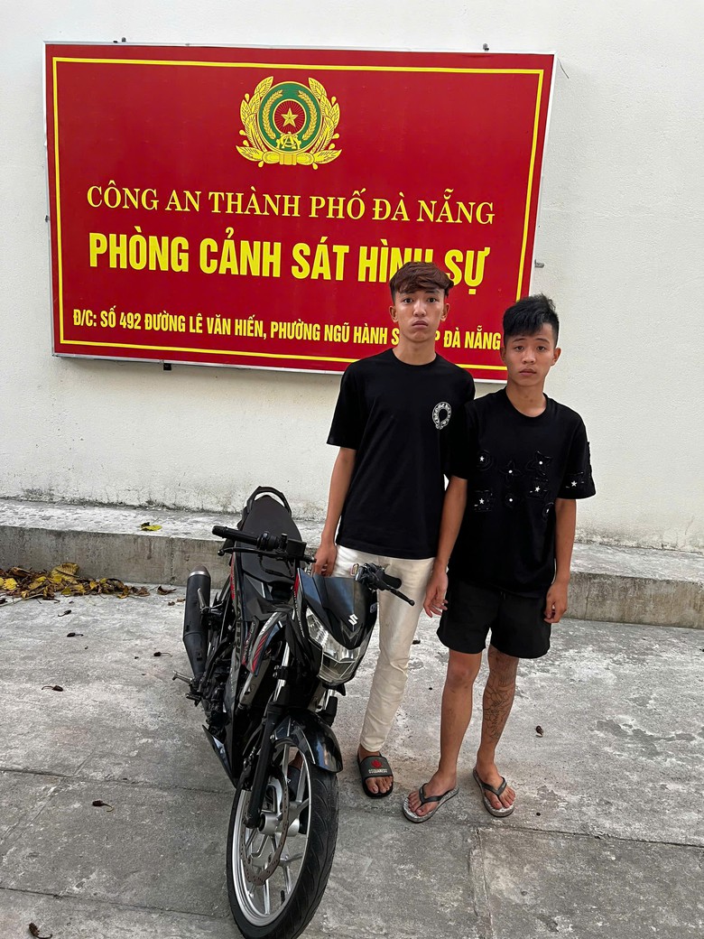 Đ&agrave; Nẵng: Con trai cấu kết c&ugrave;ng bạn đục k&eacute;t sắt, lấy trộm của gia đ&igrave;nh gần 100 triệu đồng- Ảnh 1.