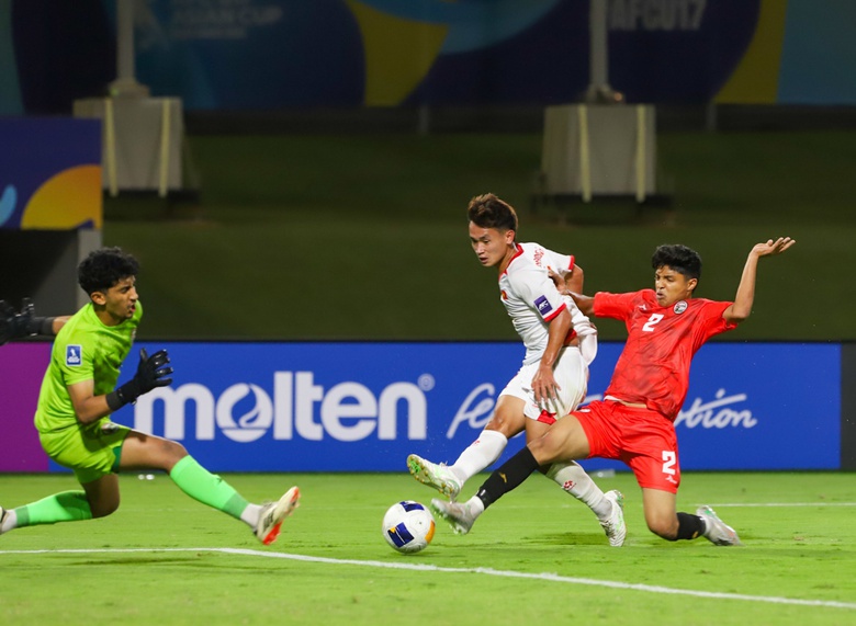Quang Hưng tỏa s&aacute;ng, U17 Việt Nam hạ Yemen tại U17 ch&acirc;u &Aacute;- Ảnh 2.