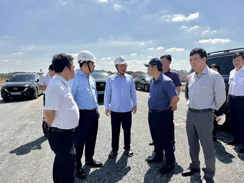 Cao tốc Bi&ecirc;n H&ograve;a - Vũng T&agrave;u: Th&ocirc;ng xe 16km qua Đồng Nai trước 18/5- Ảnh 5.