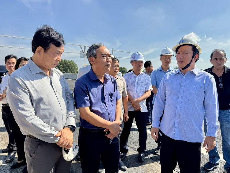 Cao tốc Bi&ecirc;n H&ograve;a - Vũng T&agrave;u: Th&ocirc;ng xe 16km qua Đồng Nai trước 18/5- Ảnh 2.