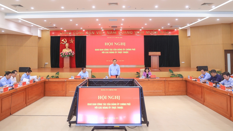 Đảng ủy Ch&iacute;nh phủ tăng cường l&atilde;nh đạo thực hiện mục ti&ecirc;u tăng trưởng- Ảnh 5.