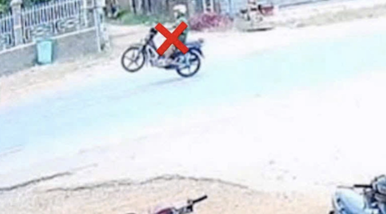 Tịch thu phương tiện, ngăn &ldquo;qu&aacute;i xế&rdquo; tr&ecirc;n đường- Ảnh 1.