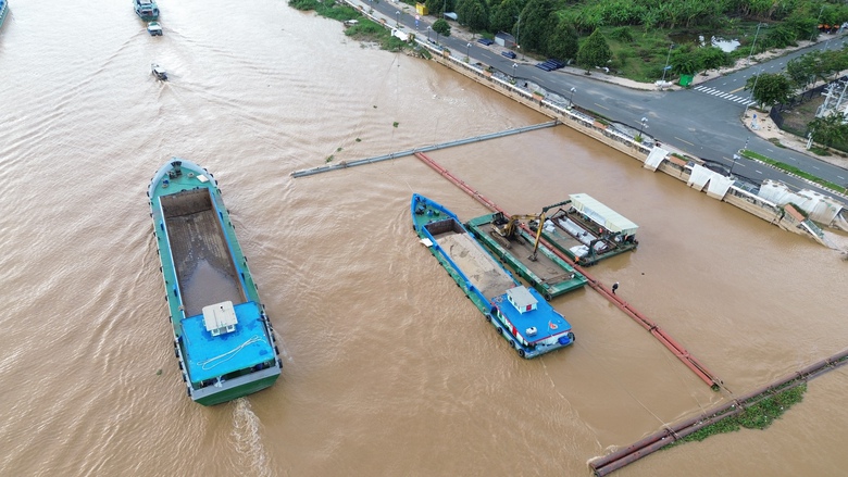 Đồng Th&aacute;p: Siết chặt quản l&yacute; kho&aacute;ng sản, vật liệu x&acirc;y dựng tr&ecirc;n s&ocirc;ng Tiền- Ảnh 1.