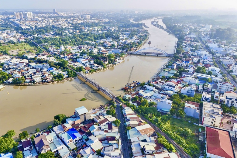 Đồng Nai tăng tốc đấu gi&aacute; loạt khu &ldquo;đất v&agrave;ng&rdquo;, tạo nguồn lực ph&aacute;t triển hạ tầng- Ảnh 3.