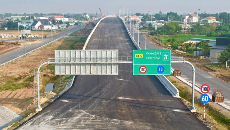Hạ tầng dần định h&igrave;nh gi&aacute; trị bất động sản Bến Lức- Ảnh 2.
