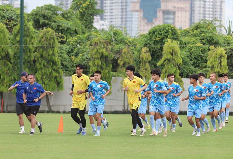 HLV U19 Indonesia n&oacute;i lời tự tin d&ugrave; gặp Việt Nam ở giải Đ&ocirc;ng Nam &Aacute;- Ảnh 2.