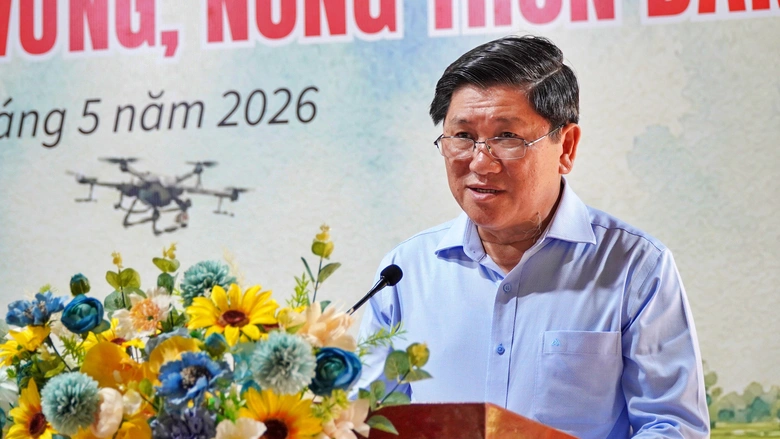 C&agrave; Mau th&aacute;o gỡ &ldquo;điểm nghẽn&rdquo; hạ tầng giao th&ocirc;ng trong x&acirc;y dựng n&ocirc;ng th&ocirc;n mới- Ảnh 2.