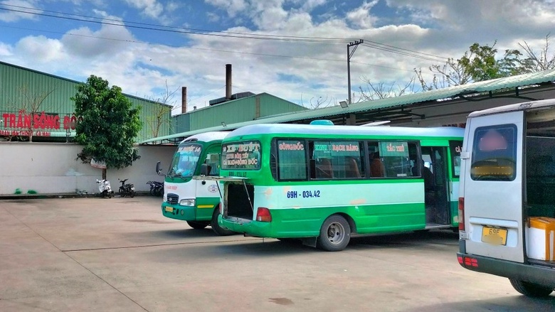 Cà Mau tăng chuyến xe buýt giờ cao điểm phục vụ thi tốt nghiệp THPT 2026- Ảnh 1. Cà Mau tăng chuyến xe buýt giờ cao điểm phục vụ thi tốt nghiệp THPT 2026- Ảnh 1.