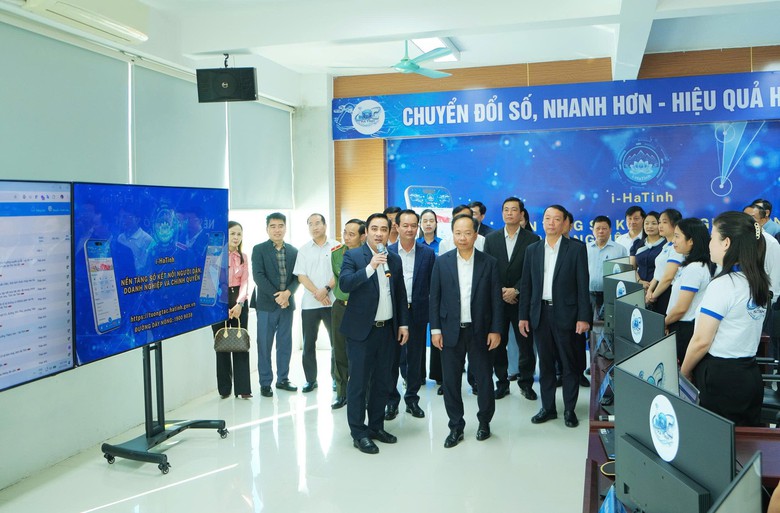 H&agrave; Tĩnh:  Củng cố hạ tầng số để vận h&agrave;nh hiệu quả ch&iacute;nh quyền địa phương hai cấp- Ảnh 3.