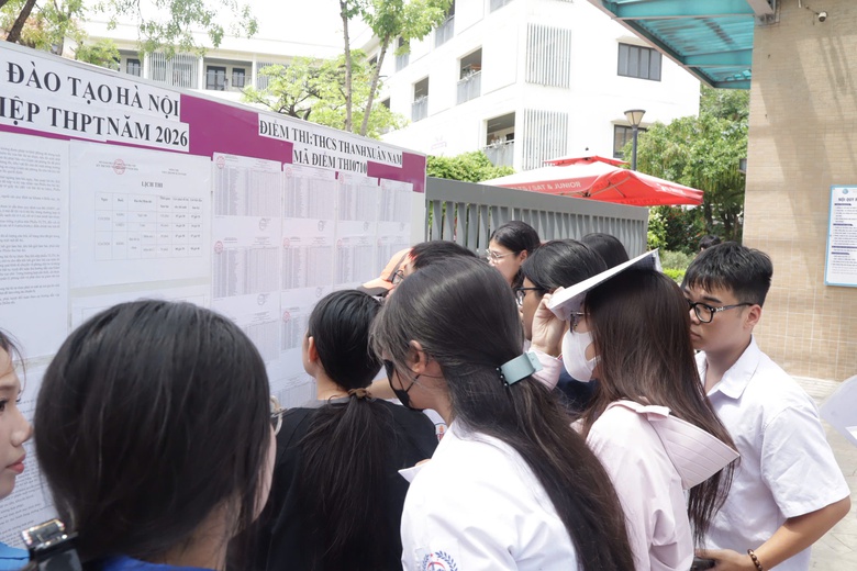 H&agrave; Nội: Hơn 129.000 th&iacute; sinh l&agrave;m thủ tục dự thi tốt nghiệp THPT 2026- Ảnh 23.