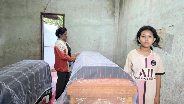 Nỗi đau mất chồng c&ugrave;ng con trai sau tai nạn thảm khốc- Ảnh 2.