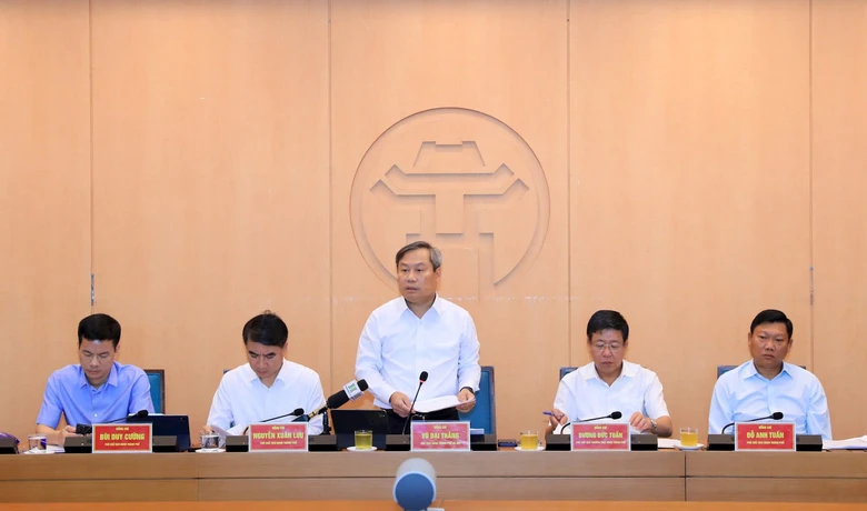 Chủ tịch Hà Nội: Hoàn thành các dự thảo nghị quyết triển khai Luật Thủ đô trước 15/6- Ảnh 2. Chủ tịch Hà Nội: Hoàn thành các dự thảo nghị quyết triển khai Luật Thủ đô trước 15/6- Ảnh 2.