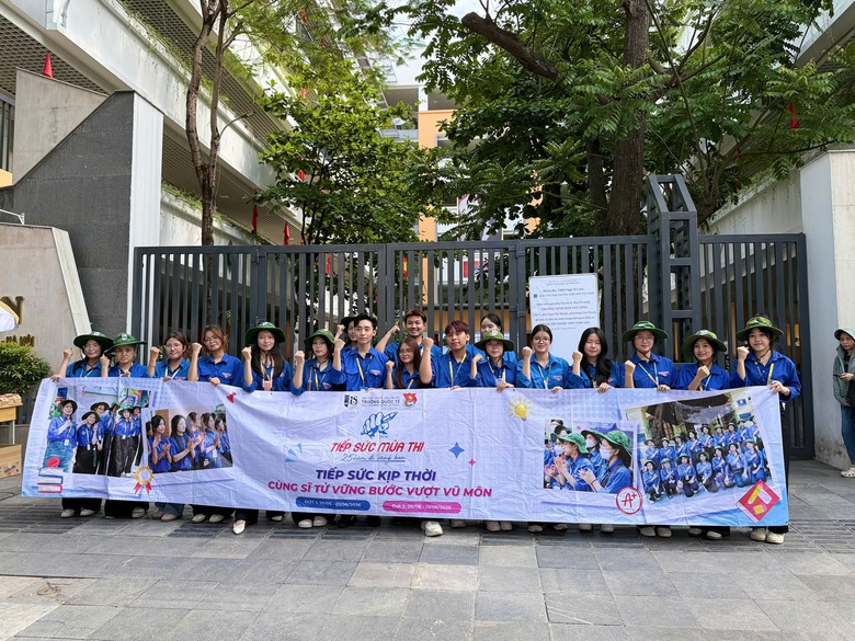 H&agrave; Nội: Hơn 129.000 th&iacute; sinh l&agrave;m thủ tục dự thi tốt nghiệp THPT 2026- Ảnh 18.