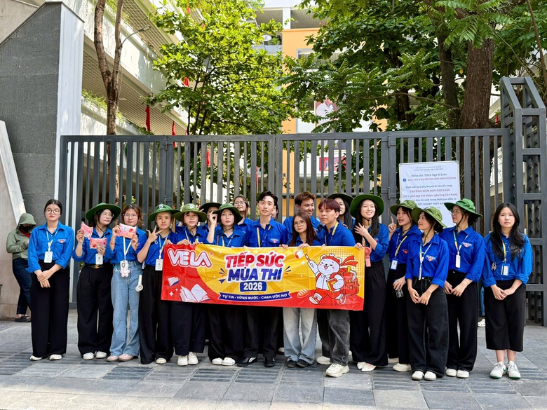H&agrave; Nội: Hơn 129.000 th&iacute; sinh l&agrave;m thủ tục dự thi tốt nghiệp THPT 2026- Ảnh 19.
