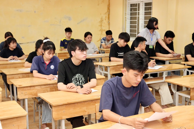 Gần 99% th&iacute; sinh cả nước ho&agrave;n tất thủ tục dự thi tốt nghiệp THPT năm 2026- Ảnh 1.
