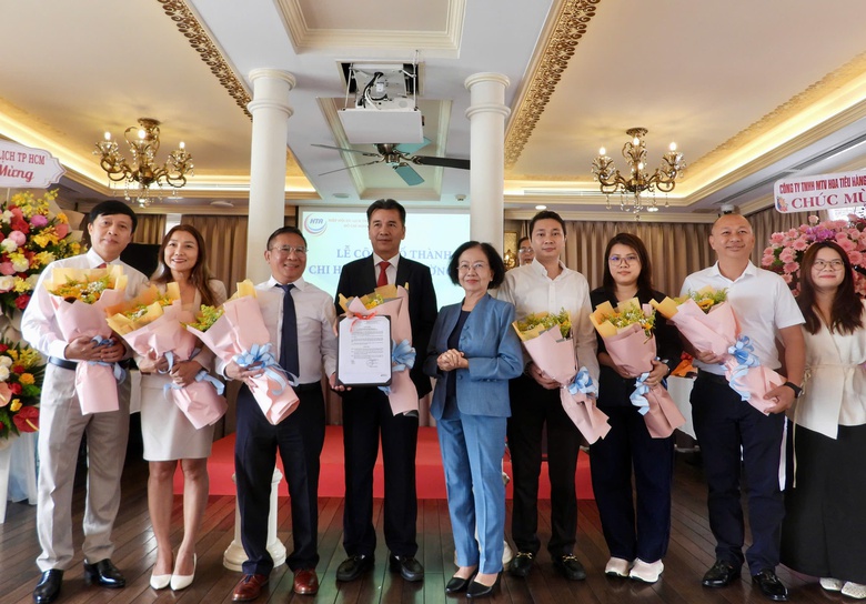 TP.HCM ra mắt Chi hội Du lịch Đường thủy, th&uacute;c đẩy ph&aacute;t triển kinh tế s&ocirc;ng nước- Ảnh 1.