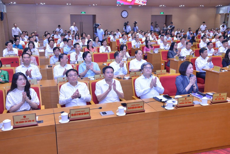 H&agrave; Nội xem x&eacute;t 55 nghị quyết triển khai Luật Thủ đ&ocirc; năm 2026 - Ảnh 4.