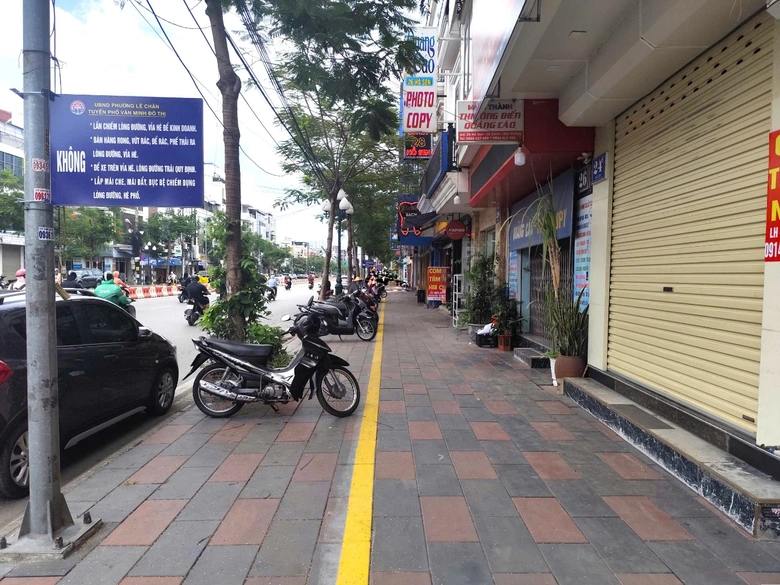 Hải Ph&ograve;ng: Phường L&ecirc; Ch&acirc;n quyết liệt lập lại trật tự đ&ocirc; thị, bảo đảm ATGT - Ảnh 3.