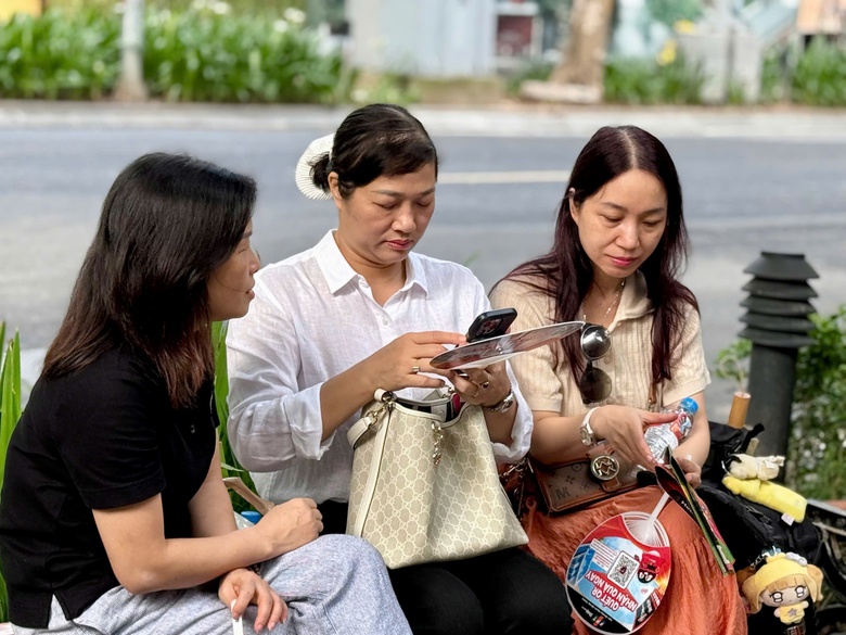 Gần 1,2 triệu th&iacute; sinh bước v&agrave;o ng&agrave;y thi cuối của kỳ thi tốt nghiệp THPT 2026 - Ảnh 4.