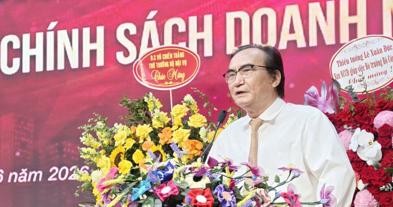 Ra mắt Viện Nghi&ecirc;n cứu Ph&aacute;p luật v&agrave; Ch&iacute;nh s&aacute;ch doanh nghiệp - Ảnh 4.