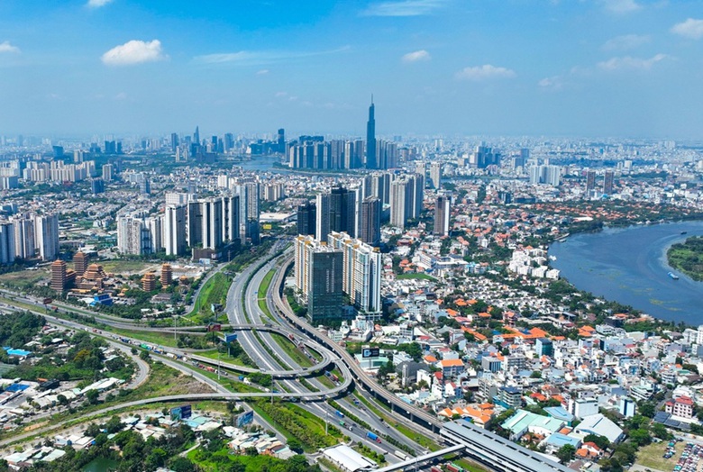 Ho&agrave;n thiện hệ thống ph&aacute;p luật về kiến tr&uacute;c ph&ugrave; hợp với ch&iacute;nh quyền địa phương 2 cấp - Ảnh 1.