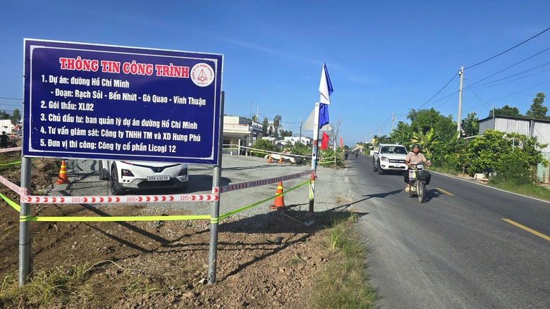 Bộ trưởng Trần Hồng Minh: Xử l&yacute; dứt điểm vướng mắc để đường Hồ Ch&iacute; Minh c&aacute;n đ&iacute;ch đ&uacute;ng hẹn - Ảnh 2.