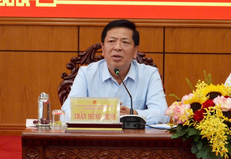 Bộ trưởng Bộ X&acirc;y dựng: Khẩn trương triển khai c&aacute;c dự &aacute;n giao th&ocirc;ng động lực ở T&acirc;y Ninh - Ảnh 2.