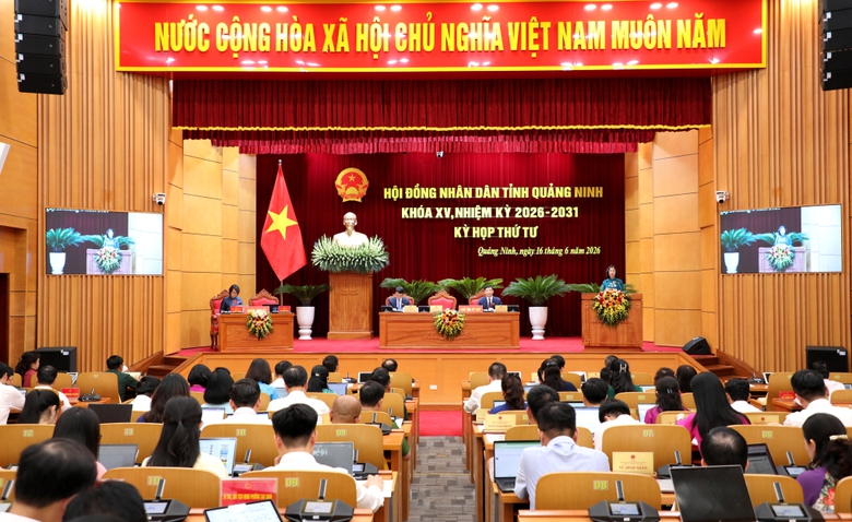 Quảng Ninh điều chỉnh Quy hoạch tỉnh, đặt mục tiêu GRDP tăng 12%/năm giai đoạn 2026-2030 - Ảnh 1.
