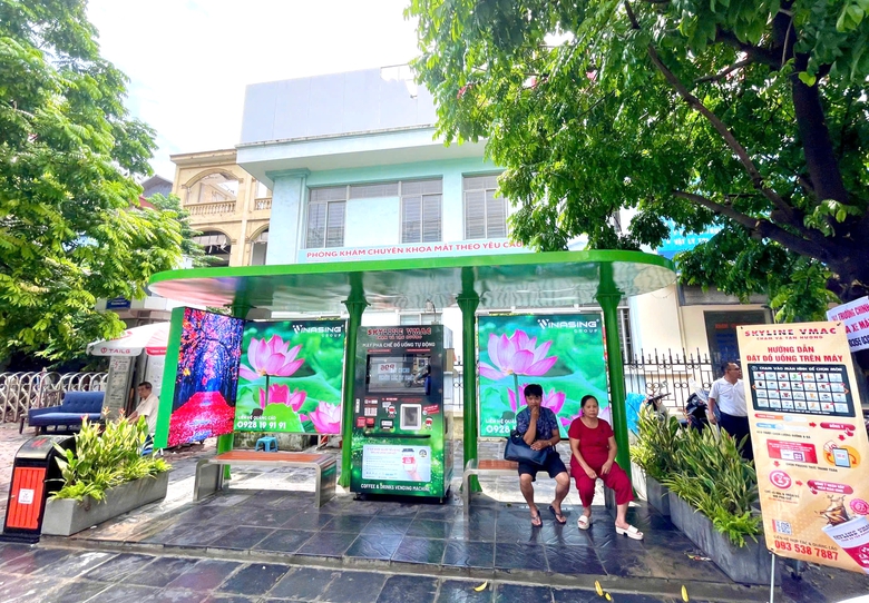 Hà Nội hoàn thiện cơ chế xã hội hóa quảng cáo ngòai trời cho quản lý đô thị 2026 - Ảnh 2. Hà Nội hoàn thiện cơ chế xã hội hóa quảng cáo ngòai trời cho quản lý đô thị 2026 - Ảnh 2.