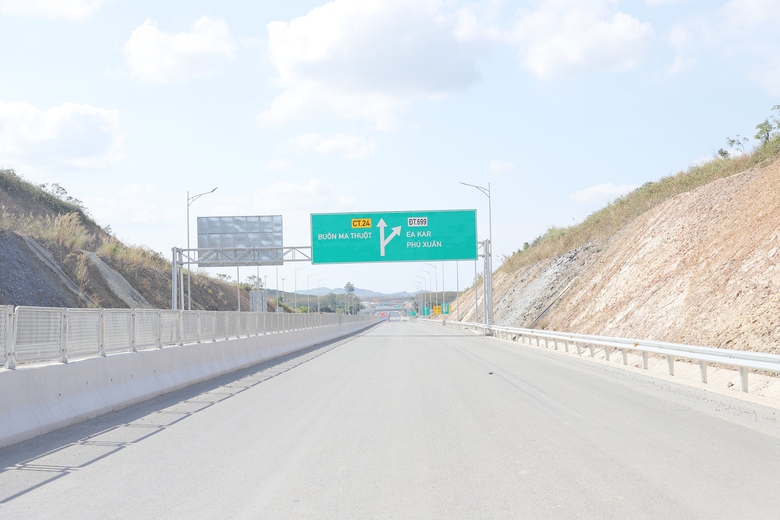 Đắk Lắk: Xử l&yacute; dứt điểm vướng mắc GPMB cao tốc Kh&aacute;nh H&ograve;a - Bu&ocirc;n Ma Thuột trước ng&agrave;y 30/6 - Ảnh 2.