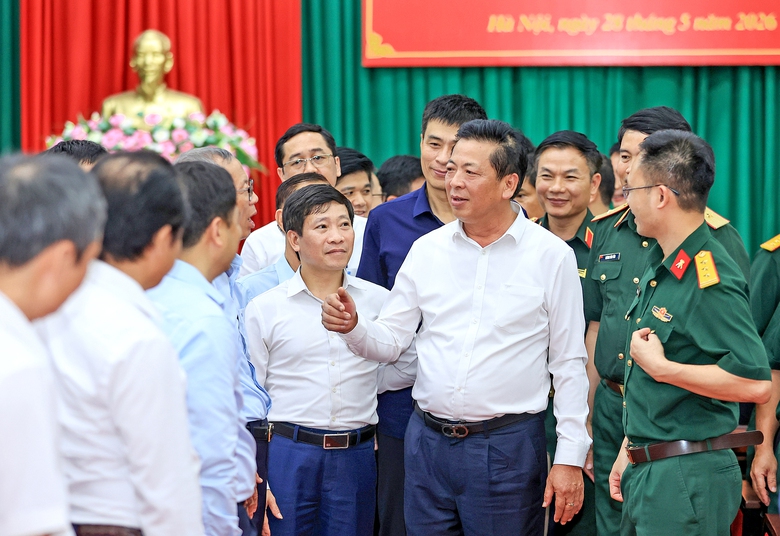 B&aacute;o ch&iacute; g&oacute;p phần khắc họa &ldquo;d&ograve;ng chảy&rdquo; ph&aacute;t triển của ng&agrave;nh X&acirc;y dựng - Ảnh 2.