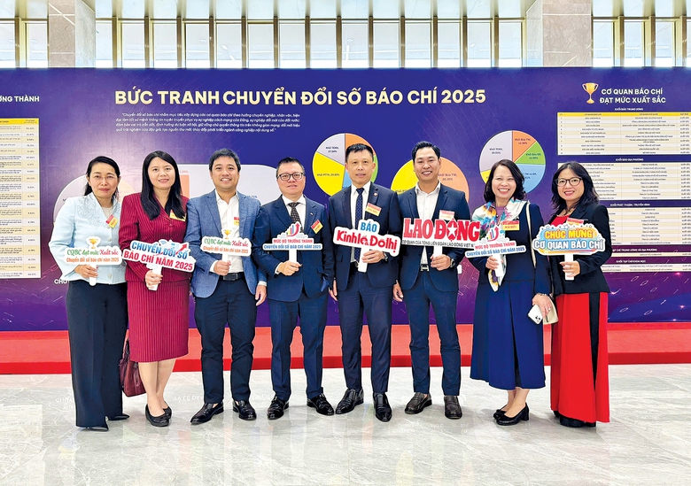 Nắm bắt “cơ hội vàng” từ chuyển đổi số báo chí - Ảnh 2.