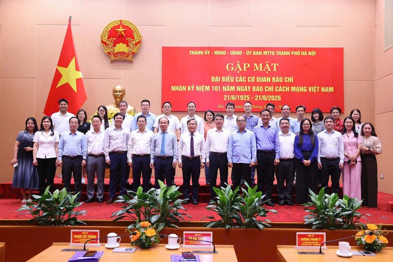 Chủ tịch H&agrave; Nội: Chỉ di dời người d&acirc;n khi khu t&aacute;i định cư mới ho&agrave;n thiện đồng bộ hạ tầng - Ảnh 3.