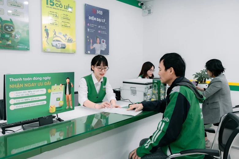 F88 đặt mục ti&ecirc;u mở th&ecirc;m hơn 1.000 cửa h&agrave;ng, mở rộng m&ocirc; h&igrave;nh t&agrave;i ch&iacute;nh &ldquo;một điểm đến&rdquo;  - Ảnh 2.