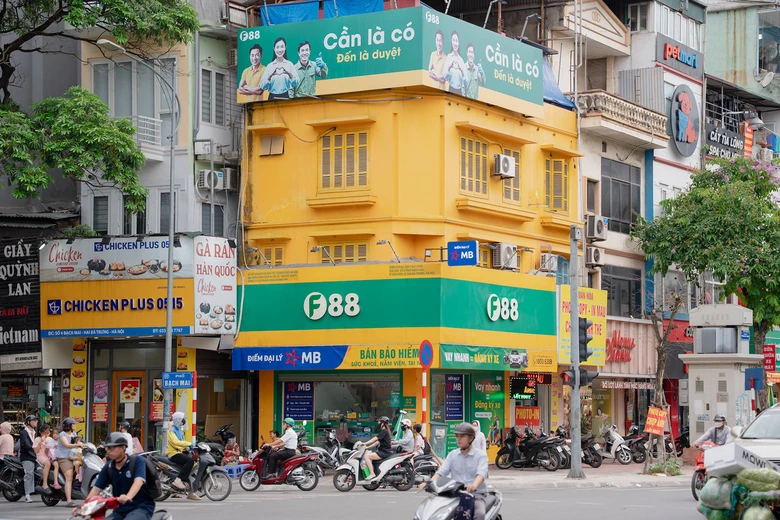 F88 đặt mục ti&ecirc;u mở th&ecirc;m hơn 1.000 cửa h&agrave;ng, mở rộng m&ocirc; h&igrave;nh t&agrave;i ch&iacute;nh &ldquo;một điểm đến&rdquo;  - Ảnh 1.