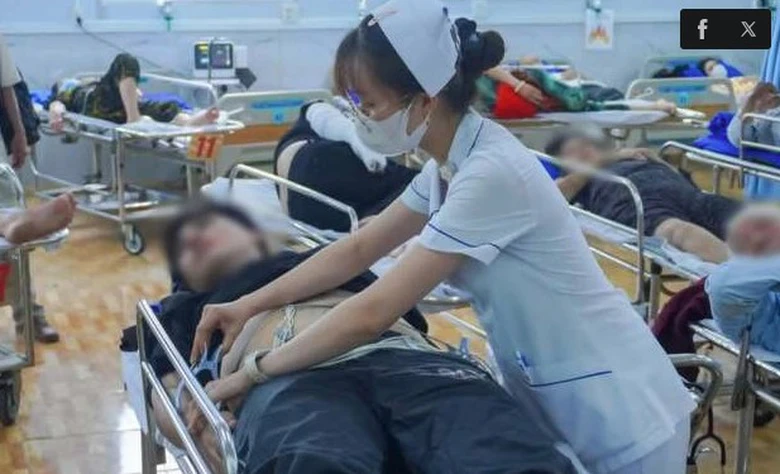 H&agrave;ng trăm người ngộ độc thực phẩm ở Đồng Th&aacute;p, Bộ Y tế chỉ đạo khẩn - Ảnh 1.
