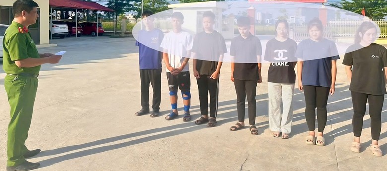 - Ảnh 1. - Ảnh 1.